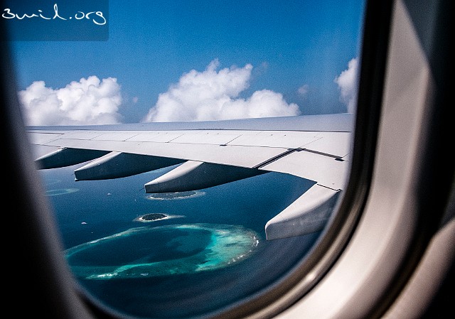 100 Aeroplane Airliner Maldives, Maldives Islands Indian Ocean