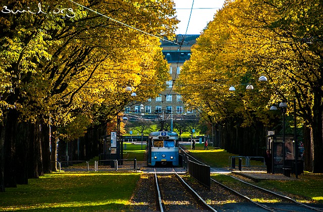 400 Tram Sweden Älvsborgsgatan, Gothenburg, Sweden