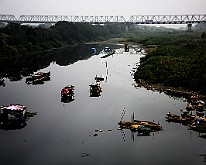 Hồng Hà, the Red River, Hanoi, Vietnam